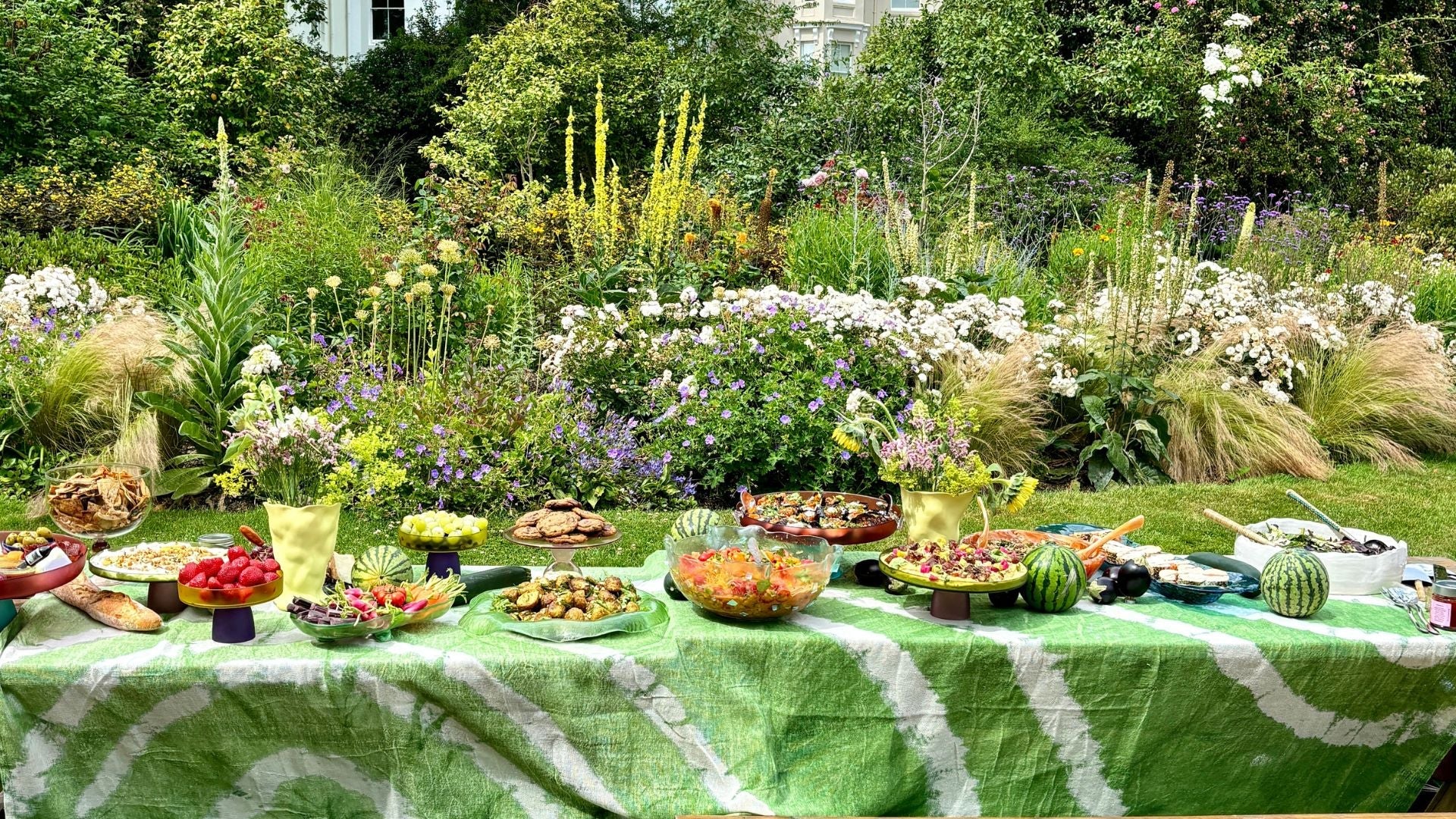 From Kitchen to Table: Creating Flow in Your Home