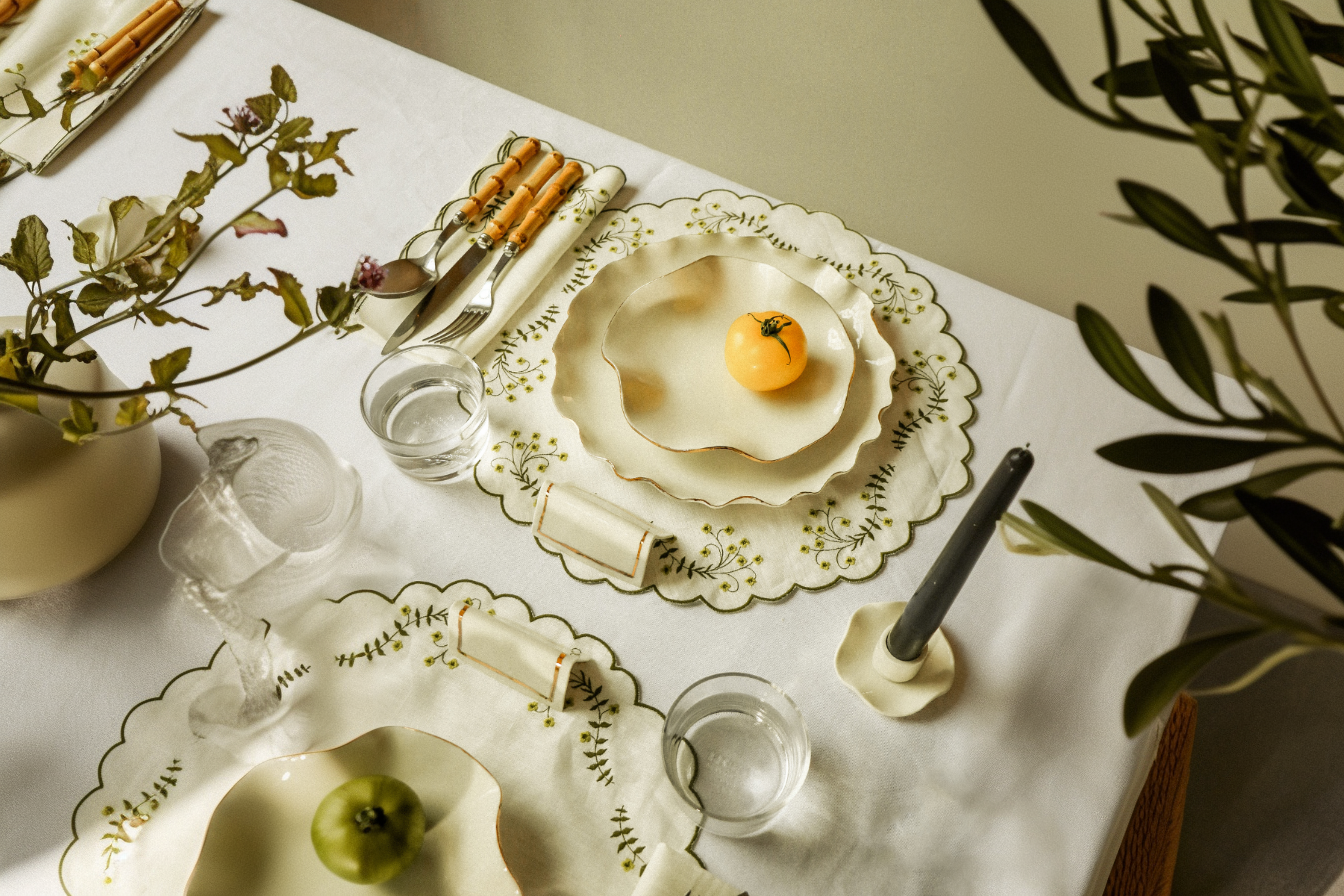How to Build a Timeless Table Setting