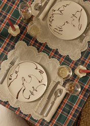 Figura Plate