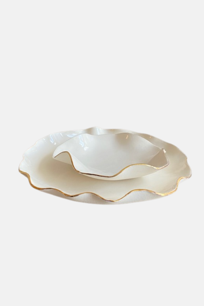 Fluid Dinnerware